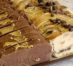 photo of two rows of sliced fudge